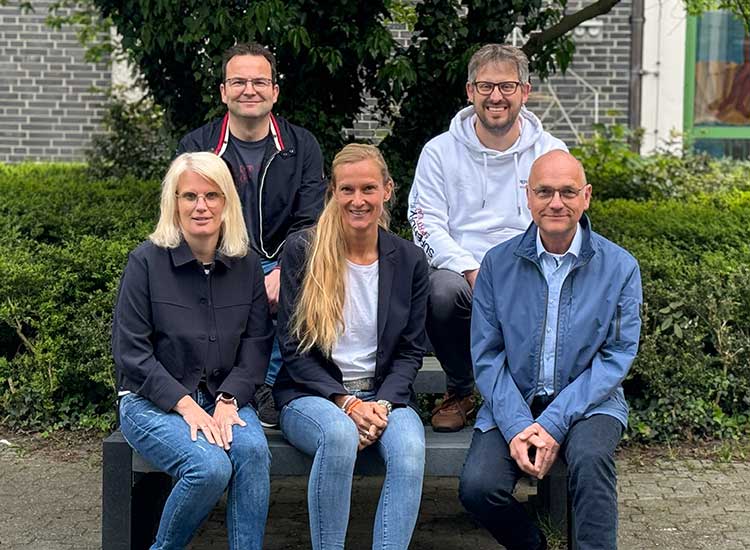 Der Vorstand des Fördervereins: Nicole Grote (Beisitzerin), Thorsten Finke (Kassierer), Silke Richter (2. Vorsitzende), Jörg Uennigmann (1. Vorsitzender), Roland Höppener (Beisitzer)